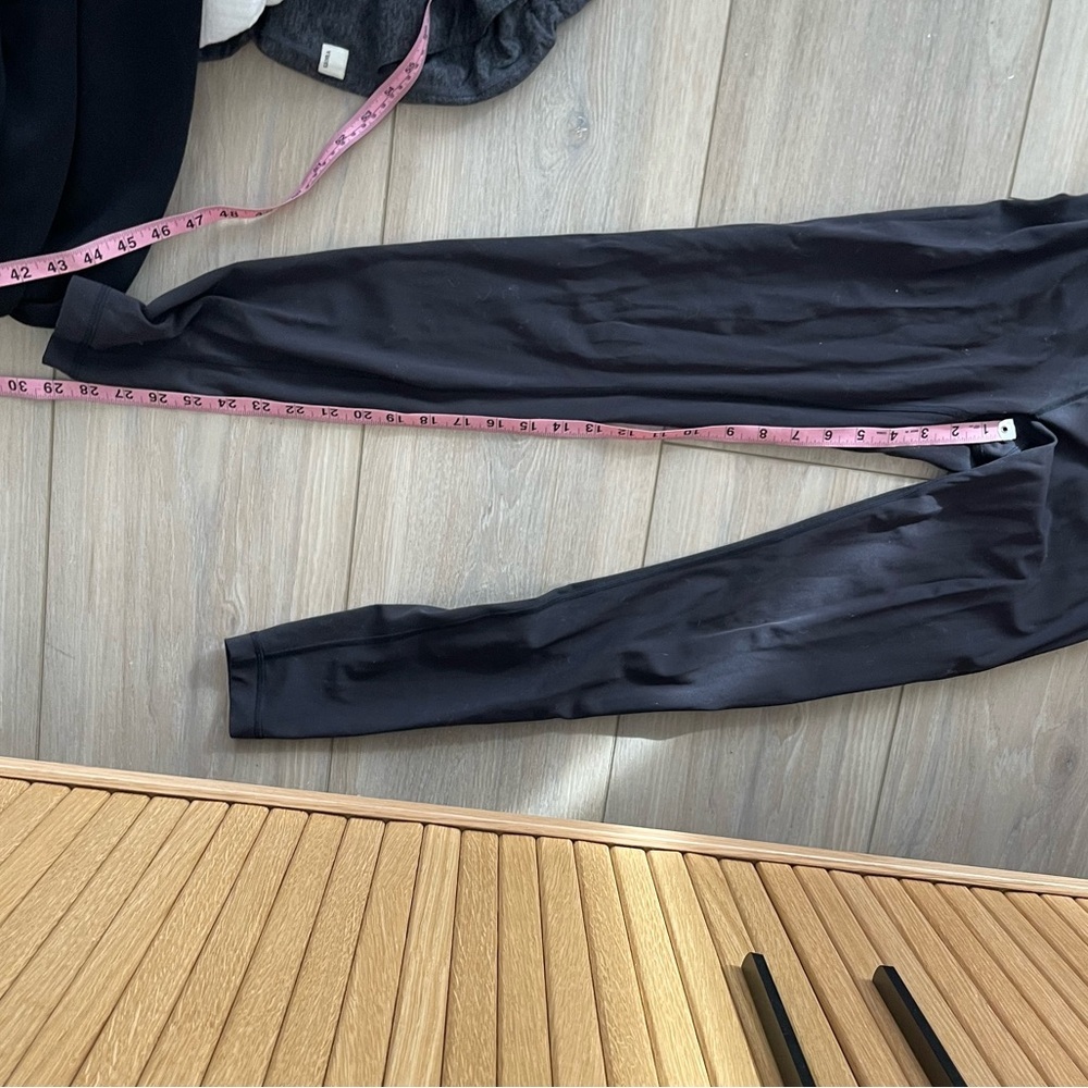Lululemon Black High-Waisted Leggings - Picture 7 of 7